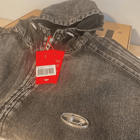 欧州DIESEL公式で買い付けたThung Clubコラボレーションのデニムジャケット